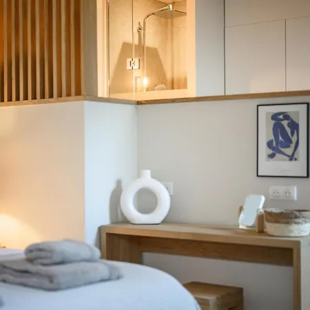 Apartment Le Duplex De La Mer, Vue Magnifique, Acces Frejus